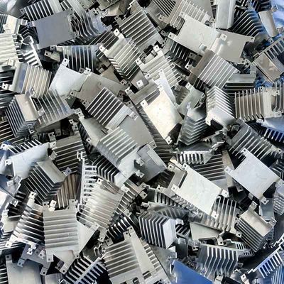 Profil en aluminium fait sur commande anodisé d'extrusion usinant pour la fenêtre