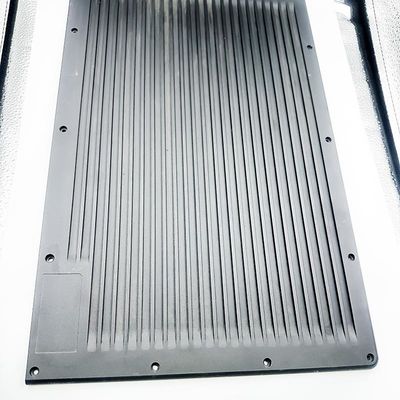 Radiateur en aluminium de rotation de fraisage de usinage d'extrusion de pièces de commande numérique par ordinateur pour l'instrument de communication