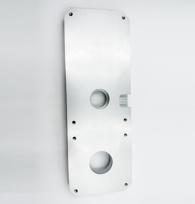 Pièces de fraisage de rotation en aluminium de commande numérique par ordinateur pour l'équipement de pulvérisation