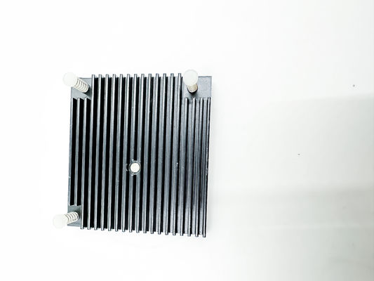 Radiateur de usinage industriel d'Alu de pièces de commande numérique par ordinateur pour l'avionique/radar