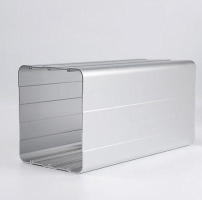 L'extrusion en aluminium faite sur commande industrielle profile la batterie au lithium de véhicule électrique Shell